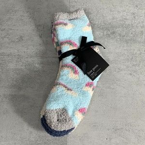 3/$20 Free Press 2 Pair Fuzzy Socks SZ 6-10.5